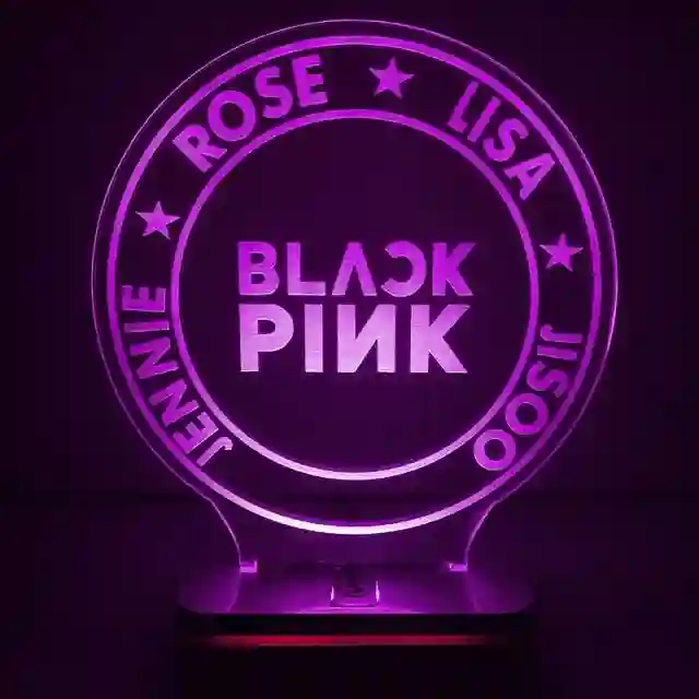 چراغ خواب طرح گروه بلک پینک      Black Pink مدل هفت رنگ